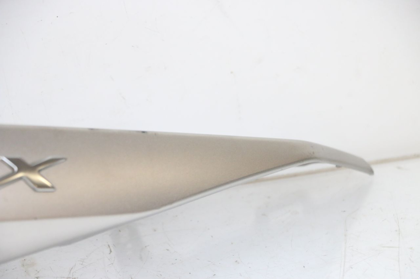 photo de FLANC POSTERIORE SINISTRO YAMAHA XMAX X-MAX ABS 125 (2017 - 2020)