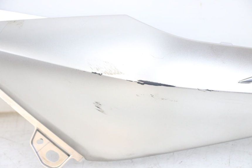 photo de FLANC POSTERIORE SINISTRO YAMAHA XMAX X-MAX ABS 125 (2017 - 2020)