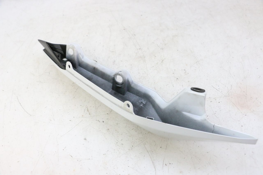 photo de CARENA POSTERIORE SINISTRA YAMAHA XJ6 ABS 600 (2008 - 2016)