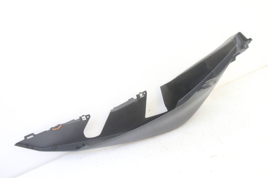 photo de CARENA POSTERIORE SINISTRA YAMAHA XMAX X-MAX 125 (2021 - 2025)