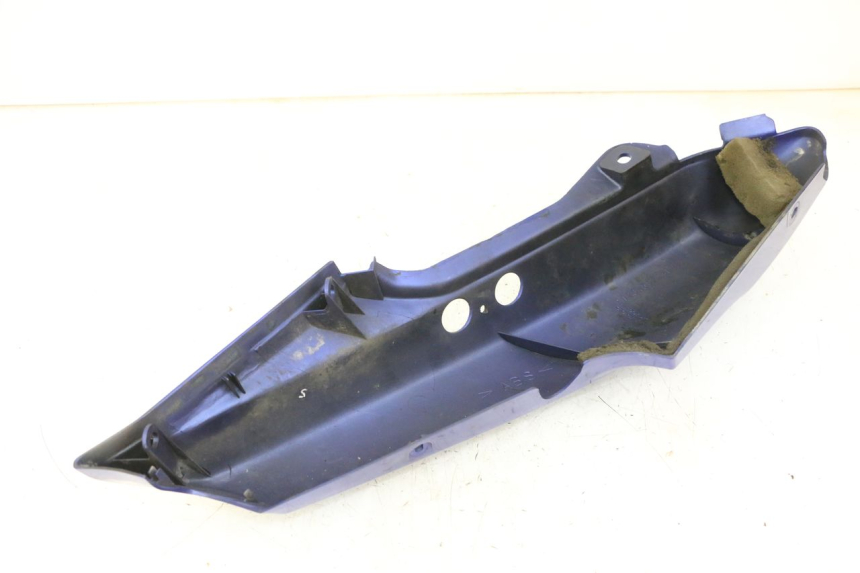 photo de CARENA POSTERIORE SINISTRA YAMAHA FZS FAZER 600 (2001 - 2003)