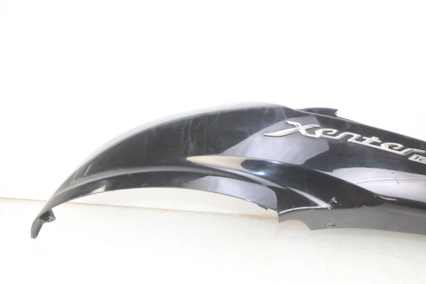 photo de FLANC POSTERIORE SINISTRO YAMAHA HW XENTER 125 (2011 - 2017)