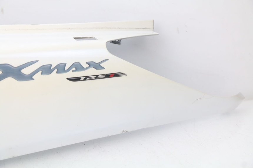 photo de FLANC POSTERIORE SINISTRO YAMAHA XMAX X-MAX 125 (2006 - 2009)