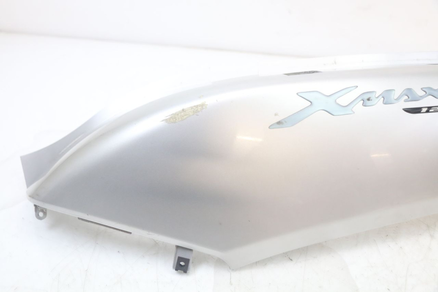 photo de FLANC POSTERIORE SINISTRO YAMAHA XMAX X-MAX 125 (2006 - 2009)