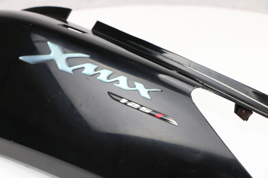 photo de FLANC POSTERIORE SINISTRO YAMAHA XMAX X-MAX 125 (2006 - 2009)