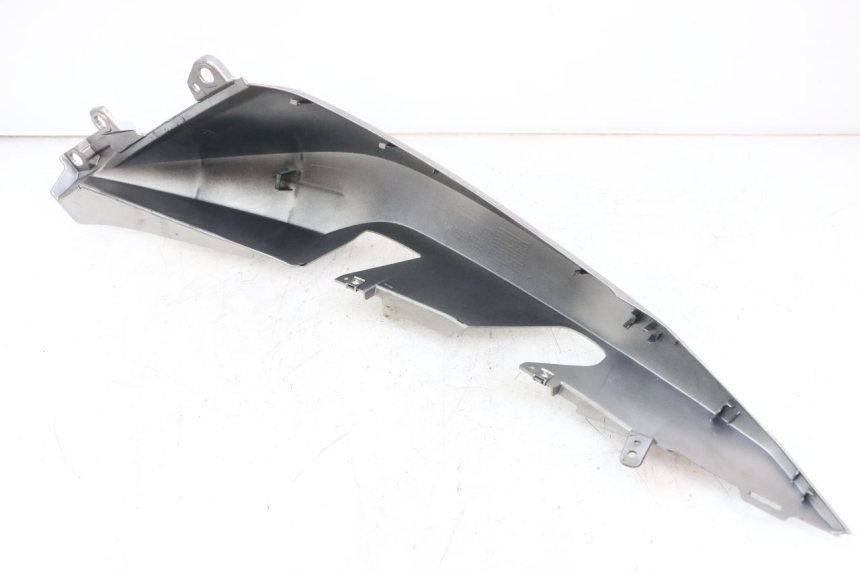 photo de FLANC POSTERIORE SINISTRO YAMAHA XMAX X-MAX ABS 125 (2017 - 2020)