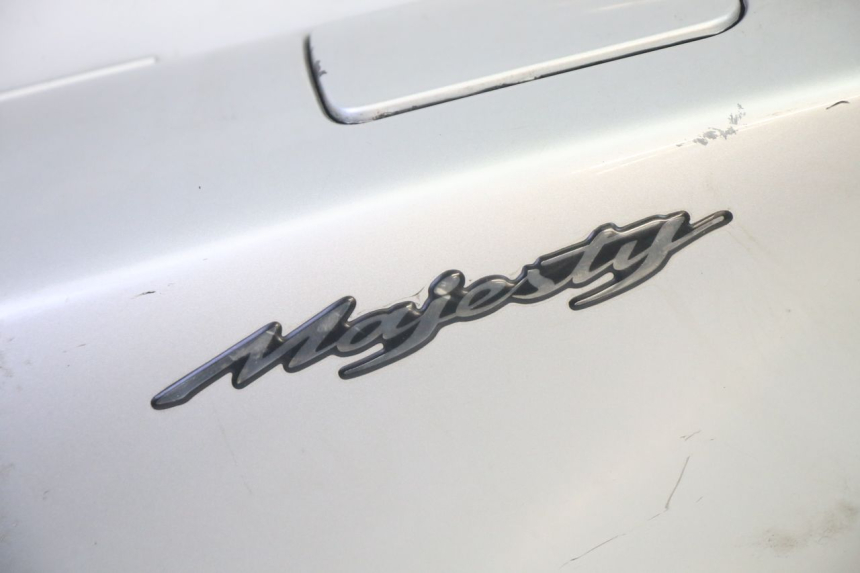 photo de FLANC POSTERIORE SINISTRO YAMAHA YP MAJESTY 125 (2002 - 2006) - Altra angolazione