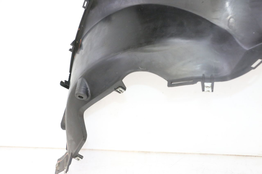 photo de CARENA QUADRO 4 4D 350 (2015 - 2018)