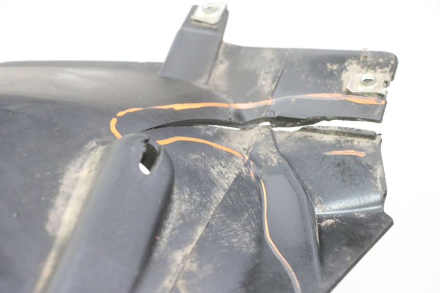 photo de CARENA QUADRO 4 4D 350 (2015 - 2018)