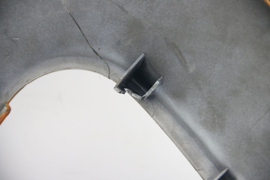 photo de PARAFANGO LATERALE ANTERIORE DESTRO APRILIA ATLANTIC 500 (2002 - 2003)