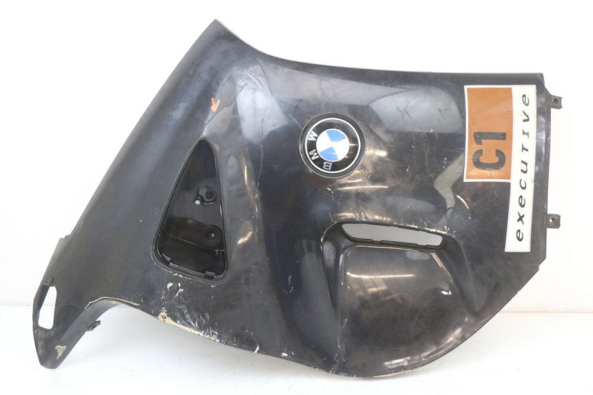 photo de PARAFANGO LATERALE ANTERIORE DESTRO BMW C1 125 (2000 - 2003)