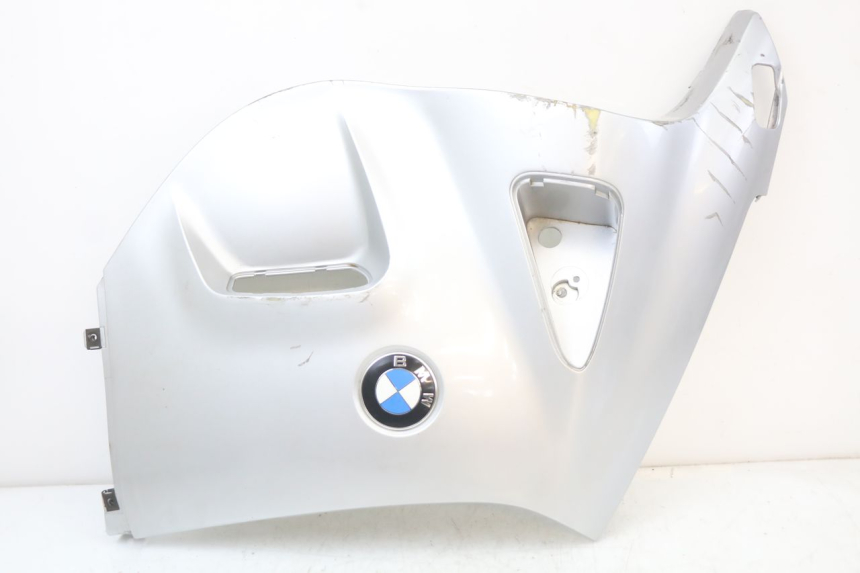 photo de PARAFANGO LATERALE ANTERIORE DESTRO BMW C1 125 (2000 - 2003)