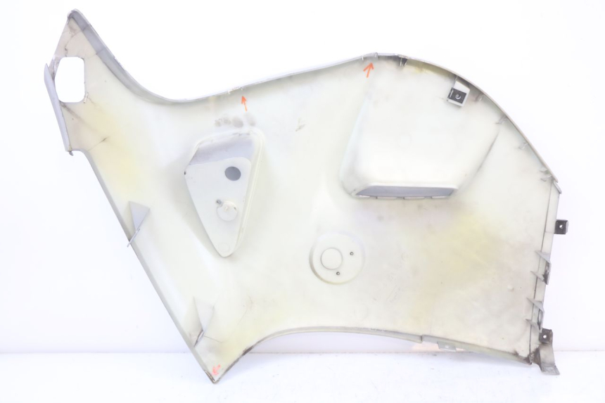 photo de PARAFANGO LATERALE ANTERIORE DESTRO BMW C1 125 (2000 - 2003)