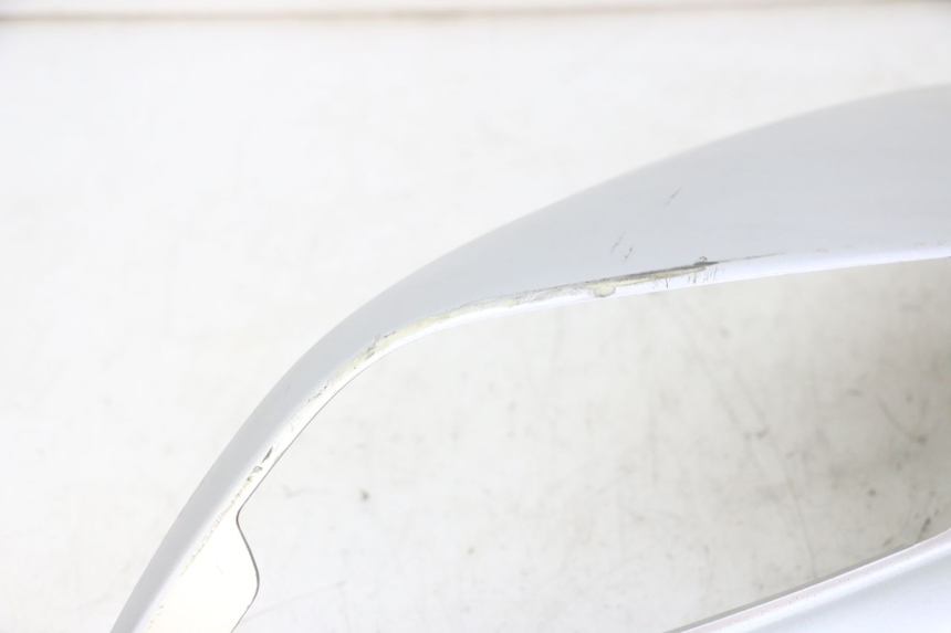 photo de PARAFANGO LATERALE ANTERIORE DESTRO PEUGEOT CITYSTAR 50 (2013 - 2017)