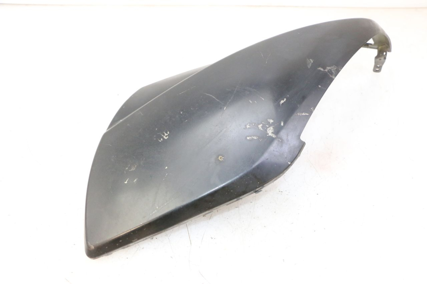 photo de PARAFANGO LATERALE ANTERIORE DESTRO PEUGEOT CITYSTAR 50 (2013 - 2017)