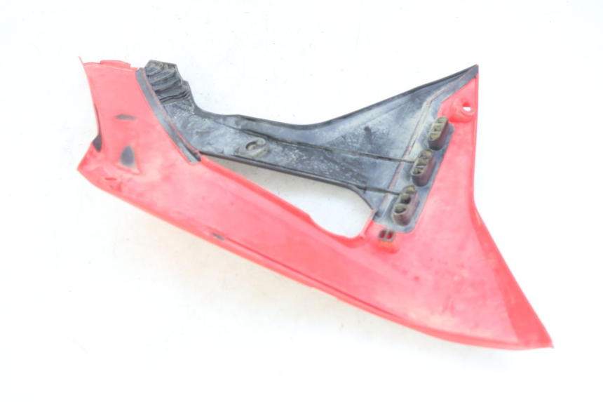 photo de PARAFANGO LATERALE ANTERIORE DESTRO HONDA CRF CR-F RX 450 (2017 - 2021) - Primo piano tecnico