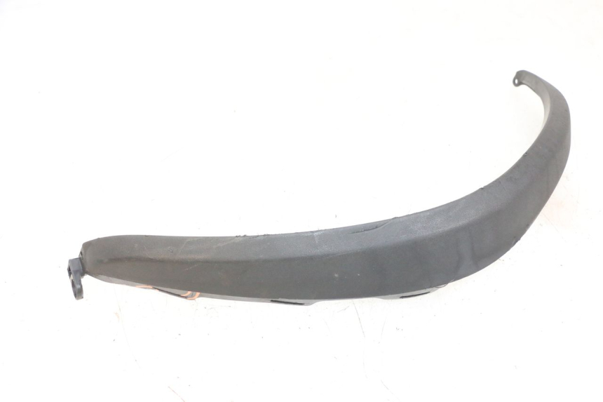 photo de CARENA PIAGGIO MP3 500 (2016 - 2018) - Primo piano tecnico