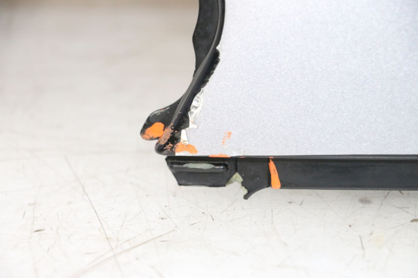 photo de CARENA HONDA NSR R 125 (1994 - 2003) - Primo piano tecnico