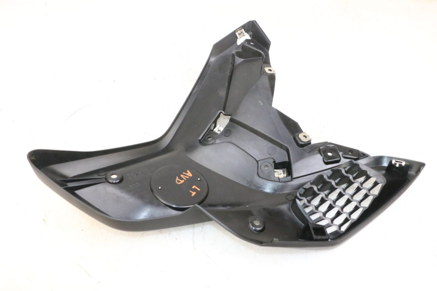 photo de CARENA BMW R GS 1250 (2021 - 2024) - Zoom sullo stato d'uso