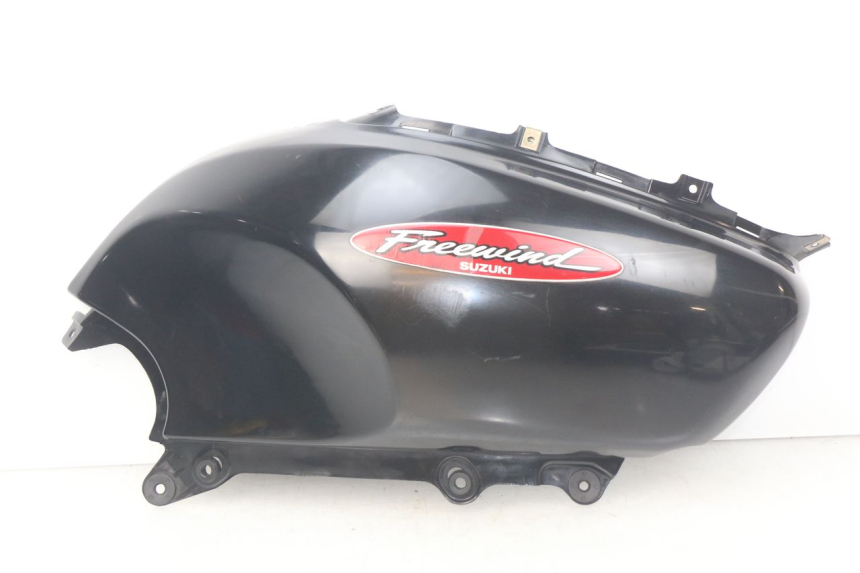 photo de PARAFANGO LATERALE ANTERIORE DESTRO SUZUKI XF FREEWIND 650 (1997 - 2003)