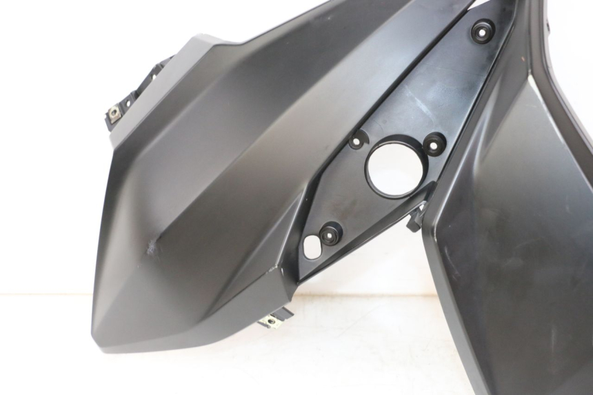 photo de PARAFANGO LATERALE ANTERIORE DESTRO SYM JET 14 4T 50 (2018 - 2022)