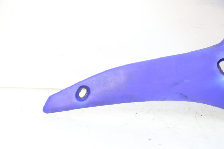 photo de PARAFANGO LATERALE ANTERIORE DESTRO YAMAHA TTR 125 (2000 - 2020) - Dettagli dei punti di fissaggio