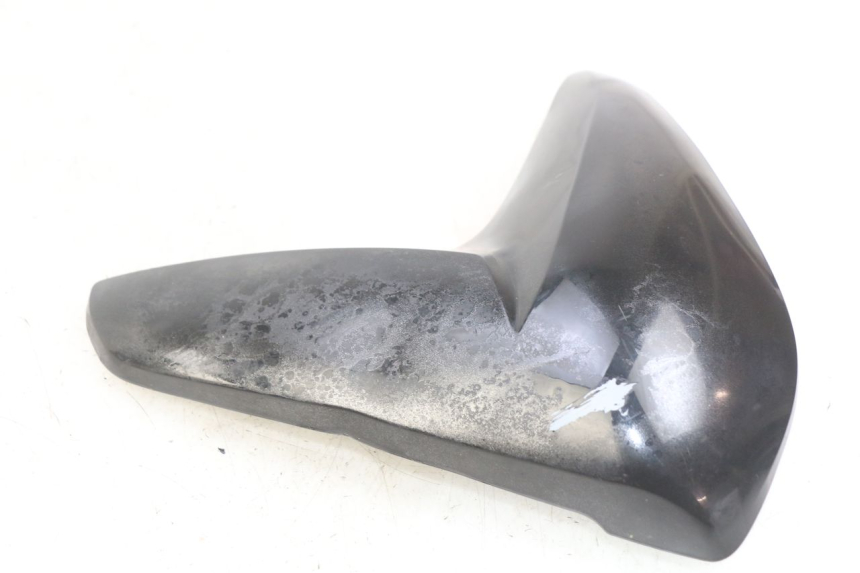 photo de PARAFANGO LATERALE ANTERIORE DESTRO SYM WOLF SB 125 (2011 - 2018)