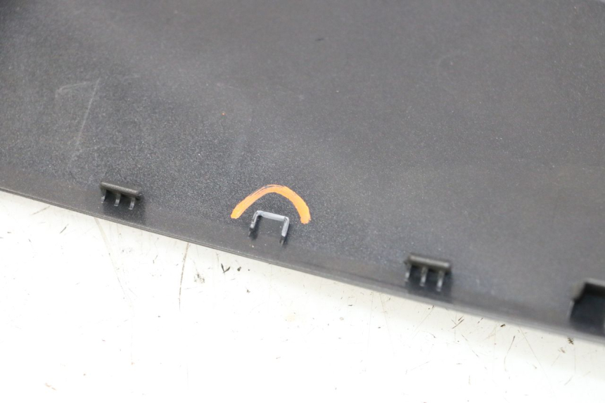 photo de CARENA YAMAHA XMAX X-MAX 125 (2021 - 2025)