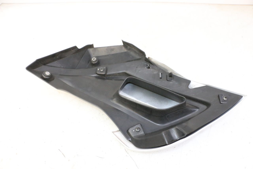 photo de CARENA YAMAHA XJ6 ABS 600 (2008 - 2016)