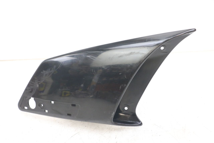 photo de PARAFANGO LATERALE ANTERIORE DESTRO YAMAHA FJ 3CX 1200 (1986 - 1996)