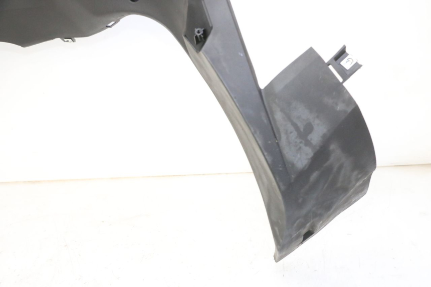 photo de CARENA QUADRO 4 4D 350 (2015 - 2018)