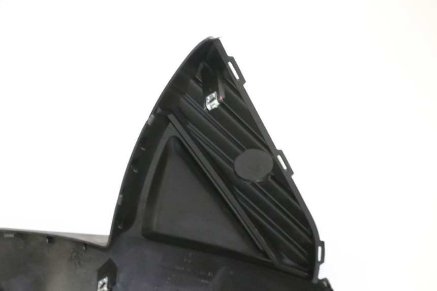 photo de CARENA QUADRO 4 4D 350 (2015 - 2018)