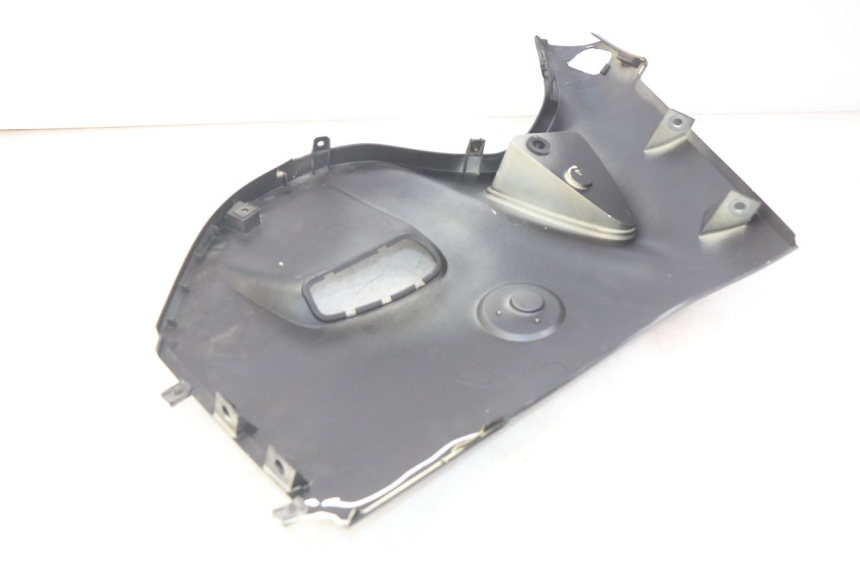 photo de PARAFANGO LATERALE ANTERIORE SINISTRO BMW C1 125 (2000 - 2003)