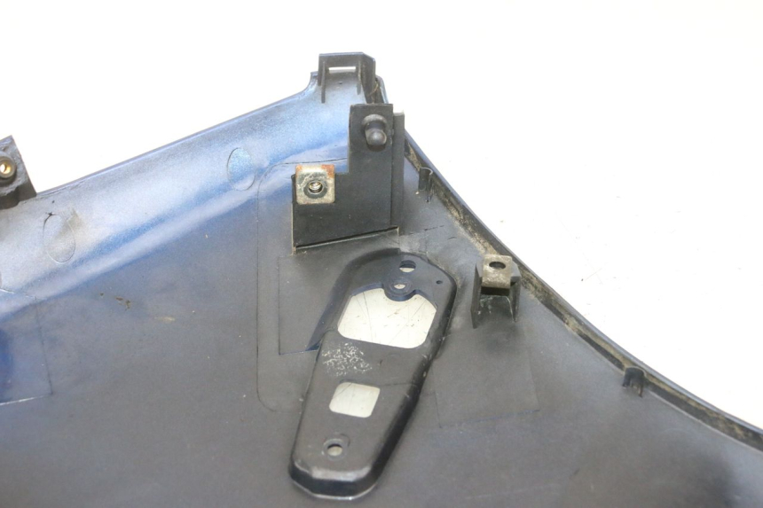 photo de CARENA KAWASAKI GPX R WARBIRD 600 (1988 - 1993) - Dettagli dei punti di fissaggio