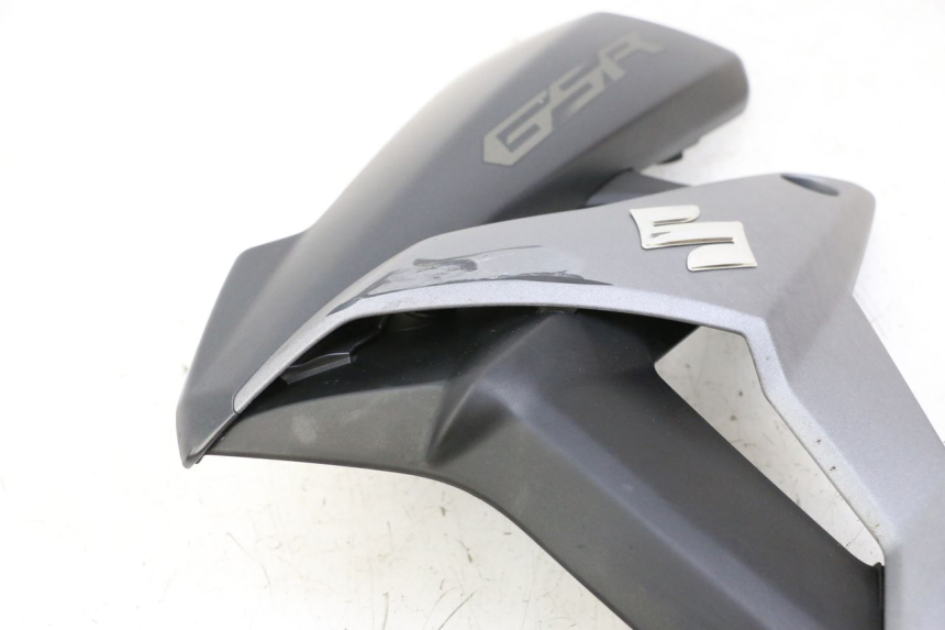 photo de CARENA SUZUKI GSR 750 (2011 - 2017)
