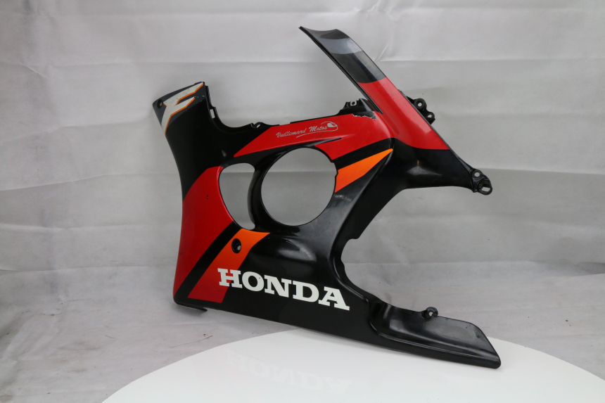 photo de Pannello laterale anteriore sinistro HONDA CBR F 600 (1996 - 1998)