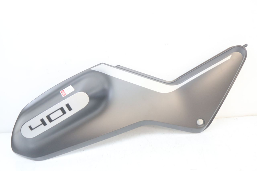 photo de CARENA HUSQVARNA SVARTPILEN 401 (2018 - 2023)