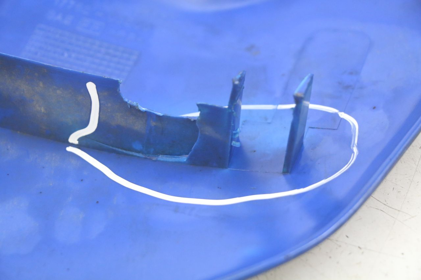 photo de PARAFANGO LATERALE ANTERIORE SINISTRO SUZUKI SMX SUPERMOTARD 50 (1996 - 2001)