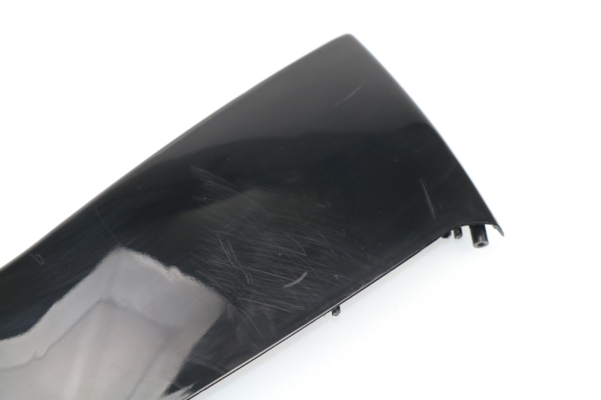 photo de PANNELLO LATERALE ANTERIORE SINISTRO APRILIA SPORT CITY 2T 50 (2008 - 2012)
