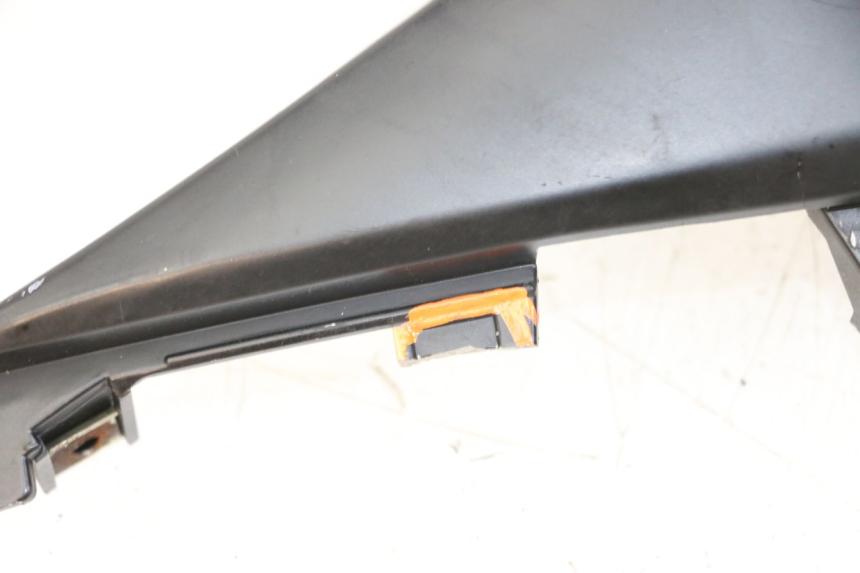 photo de PARAFANGO LATERALE ANTERIORE SINISTRO SYM JET 14 4T 50 (2018 - 2022)