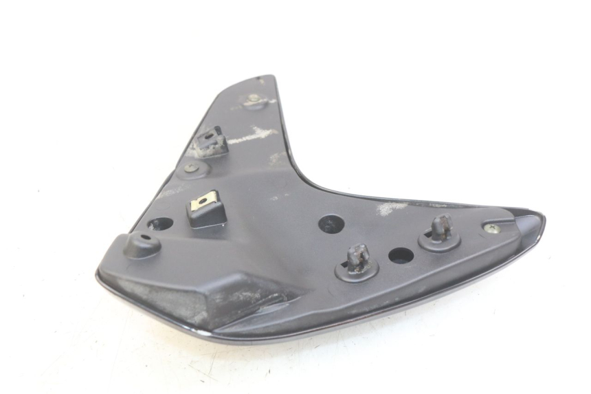 photo de PARAFANGO LATERALE ANTERIORE SINISTRO SYM WOLF SB 125 (2011 - 2018)