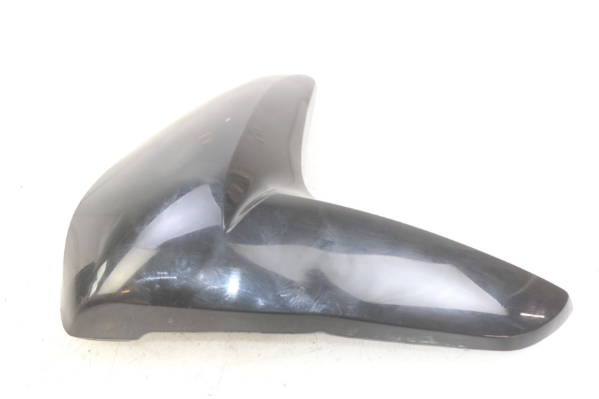 photo de PARAFANGO LATERALE ANTERIORE SINISTRO SYM WOLF SB 125 (2011 - 2018)