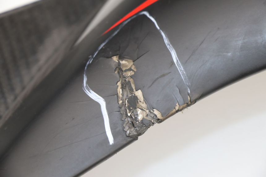 photo de Pannello laterale anteriore sinistro YAMAHA YZF R1M R1 M 1000 (2015 - 2020)