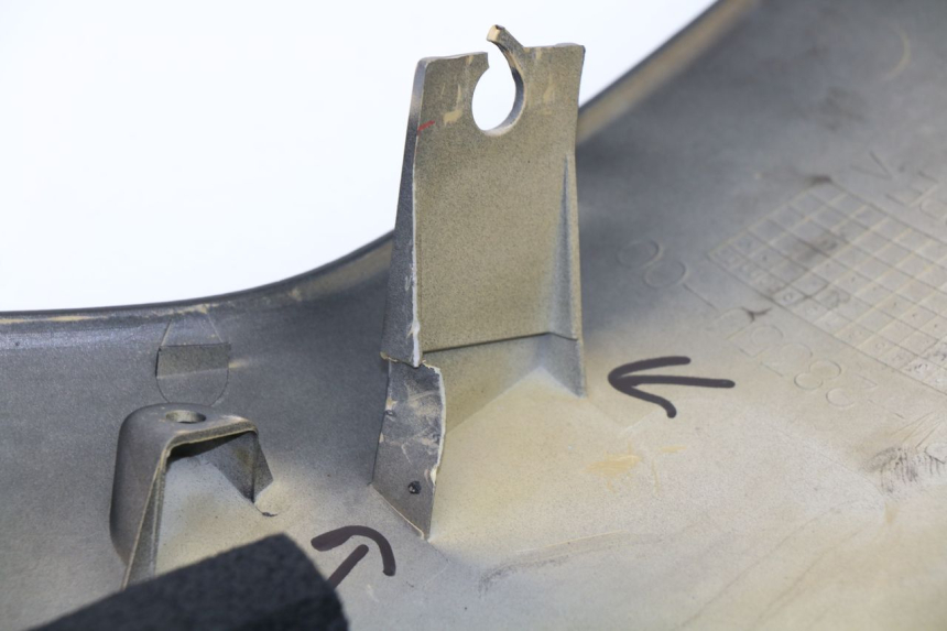 photo de Pannello laterale anteriore sinistro YAMAHA YZF R1 1000 (2002 - 2003)