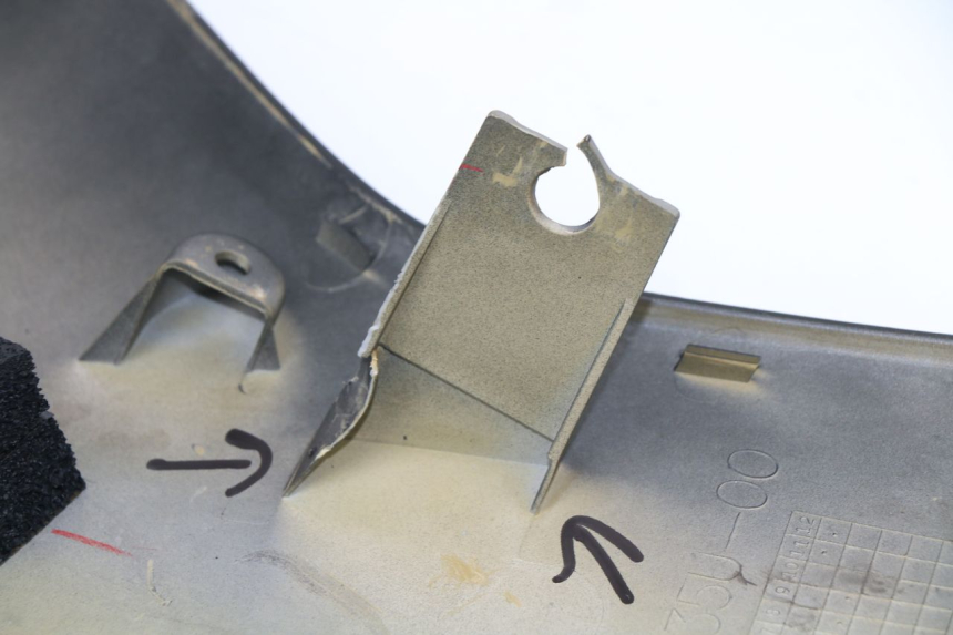 photo de Pannello laterale anteriore sinistro YAMAHA YZF R1 1000 (2002 - 2003)