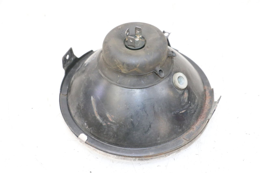 photo de COPERCHIO FARO ANTERIORE  HONDA NTV REVERSE 650 (1988 - 1988) - Caratteristiche distintive