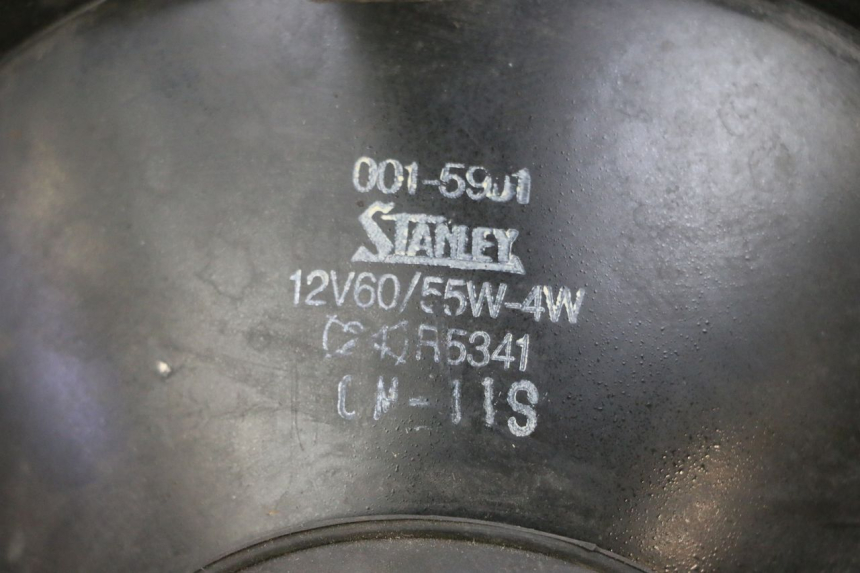 photo de COPERCHIO FARO ANTERIORE  HONDA NTV REVERSE 650 (1988 - 1988) - Ricambio usato controllato