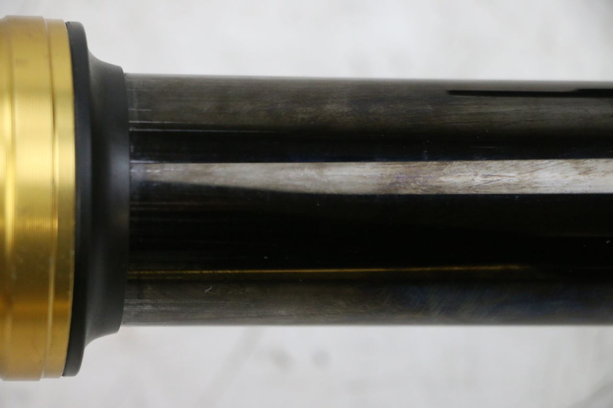 photo de FORCELLA SUZUKI GSXR GSX-R 1000 (2003 - 2004) - Dettagli dei punti di fissaggio