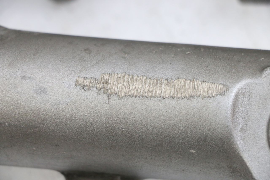 photo de STELO FORCELLA SUZUKI BURGMAN EXECUTIVE ABS 650 (2006 - 2012) - Zoom sullo stato d'uso