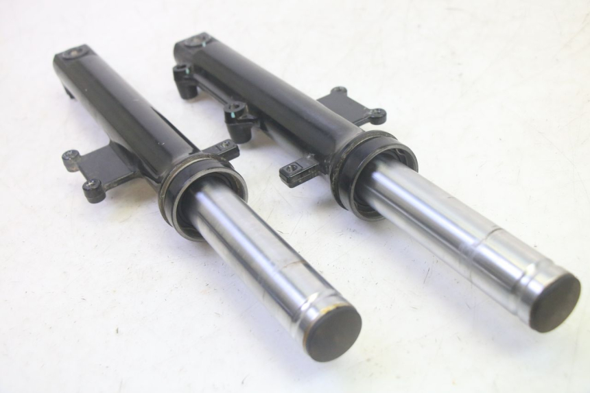 photo de STELO FORCELLA SYM CROX 4T 50 (2016 - 2023) - Ricambio usato controllato